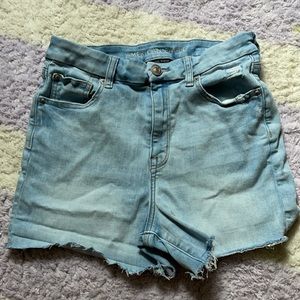 Curvy hi-rise shortie american eagle jean shorts